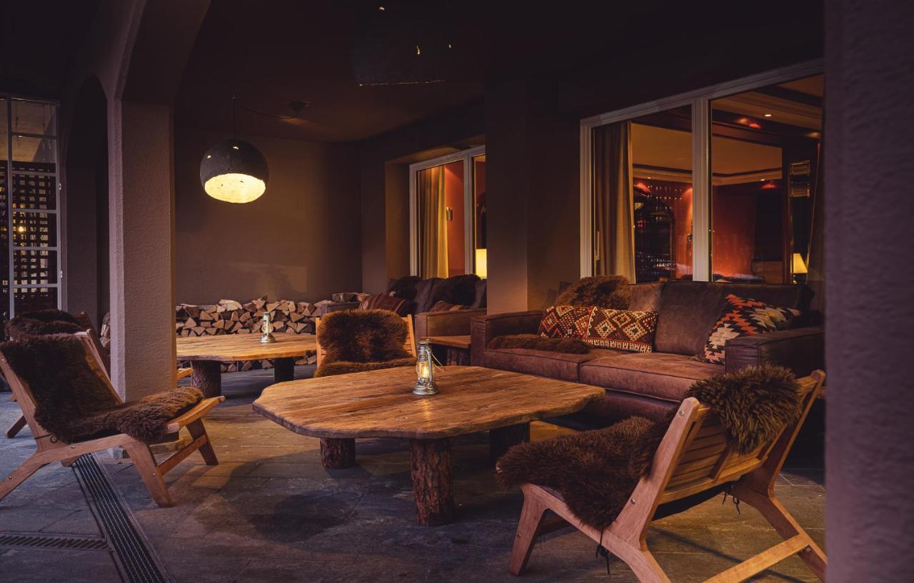 The Rex Hotel Zermatt Exterior photo